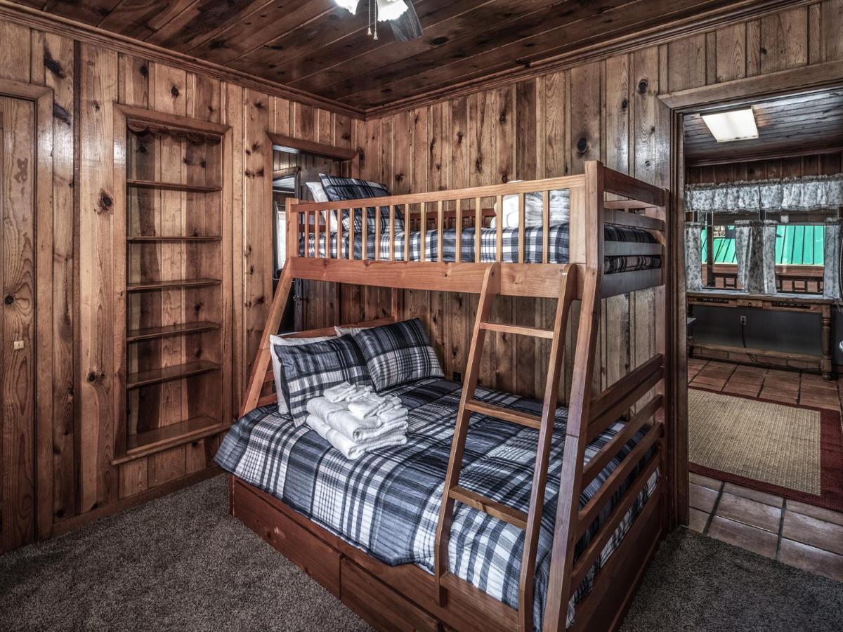 Alpine Cabin, 3 Bedrooms, Deck, Sleeps 8 Ruidoso Exterior foto
